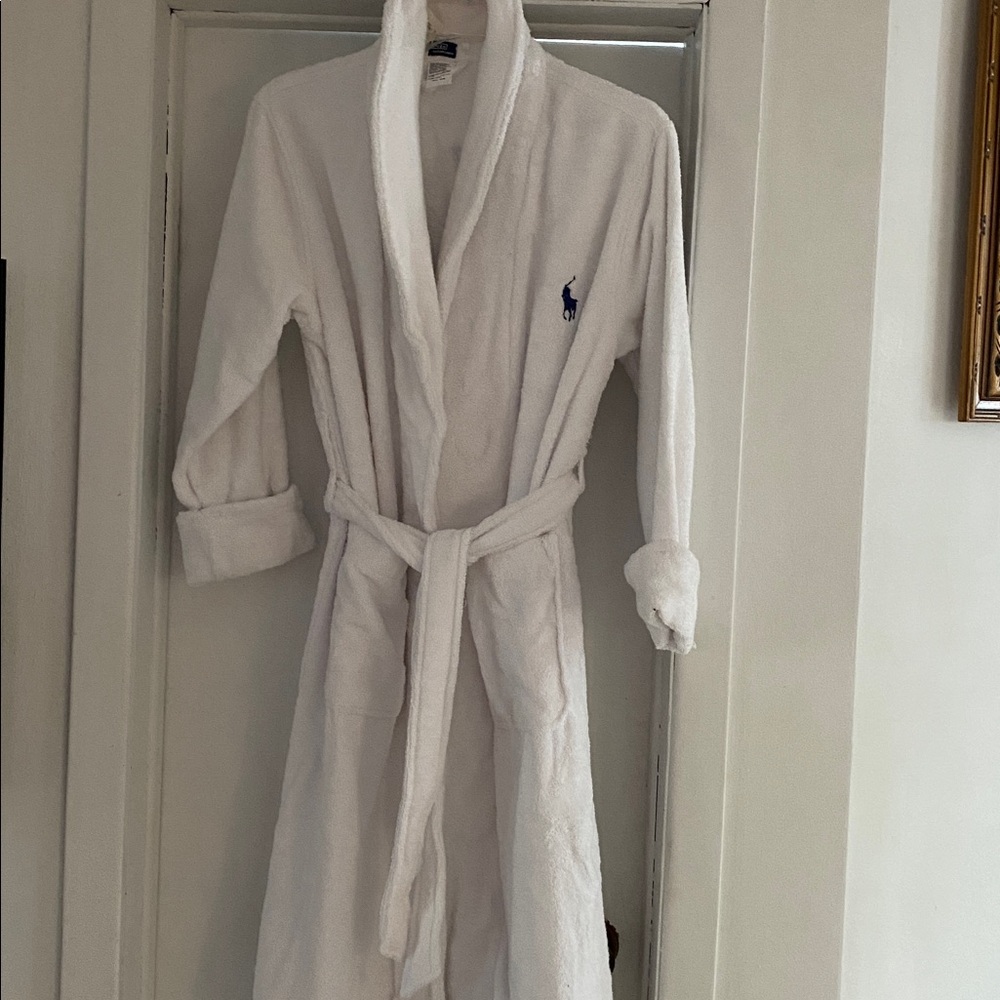 Ralph Lauren White Plush Polo Bear Robe with Embroidered Bear size S/M - Picture 8 of 10